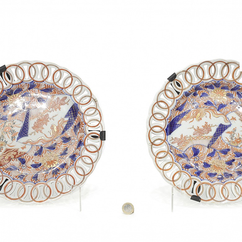 Pareja de platos decoración Imari, Japón, S.XIX - XX