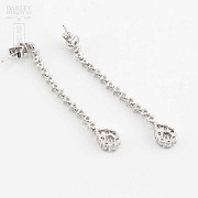 Earrings in 18k white gold and diamonds. - 5
