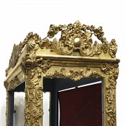 Carved and gilded wood niche, 19th century