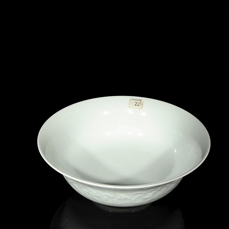 Cuenco de porcelana vidriada celadón, dinastía Qing - 6