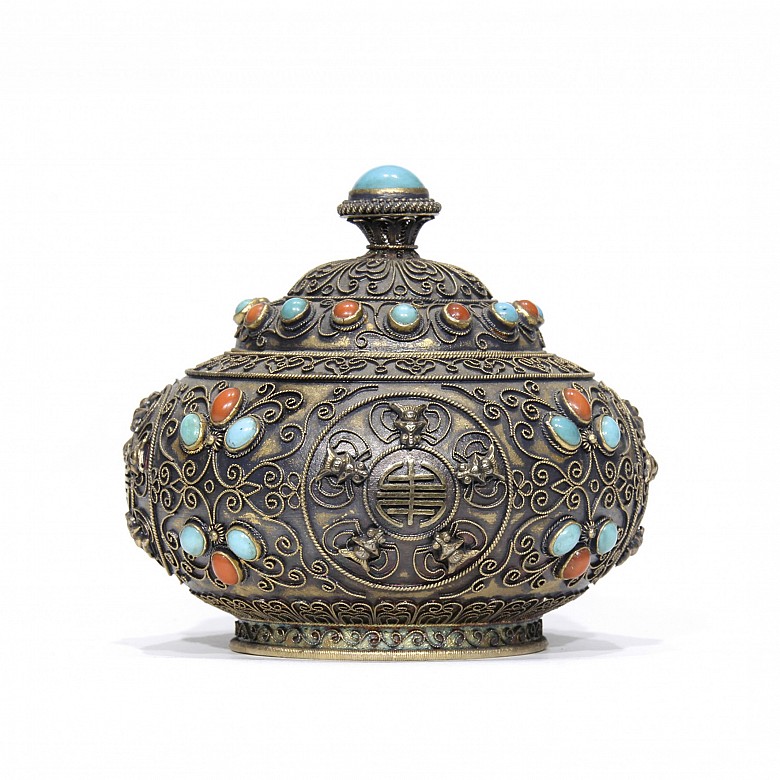 Chinese gilded silver box, 20th century