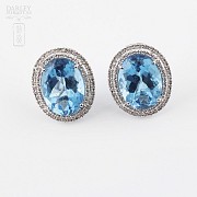 Topaz and diamond earrings in 18k white gold. - 3