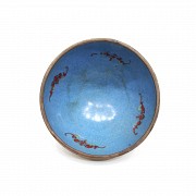 Cuenco de porcelana y cobre, China, pps.s.XX