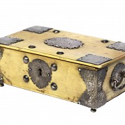 Ivory and silver jewelery box, Old Dutch East Indians, Batavia, 19th century - 2