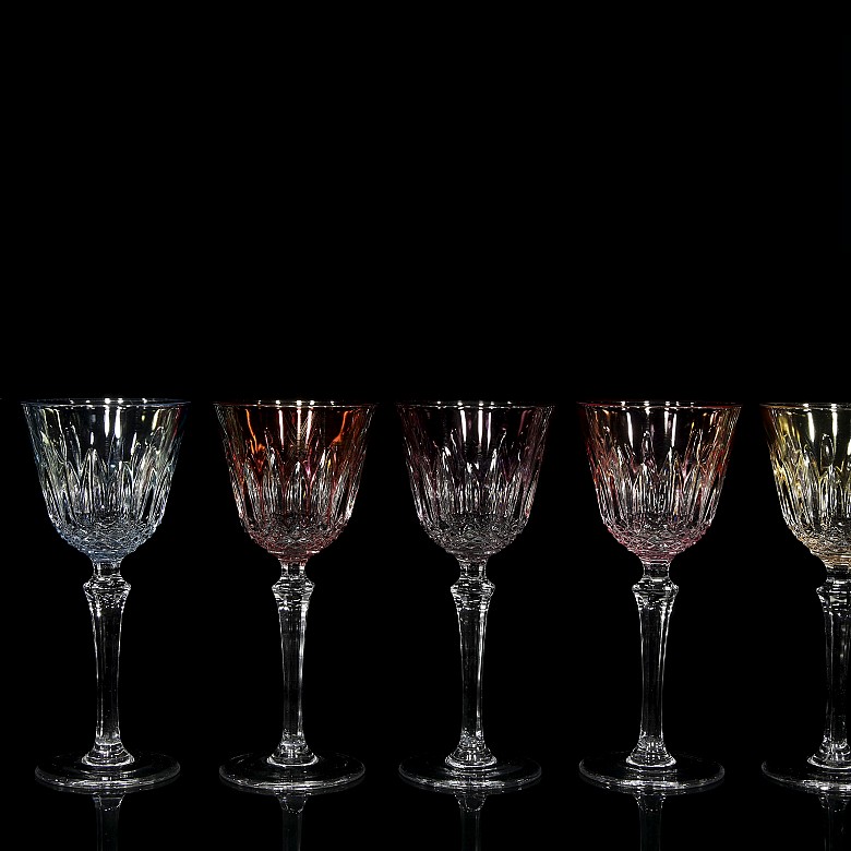 Set of carved coloured goblets, 20th Century - 7