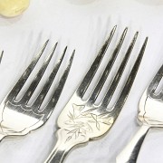Sheffield Harrison brothers and Howson steel cutlery. - 2