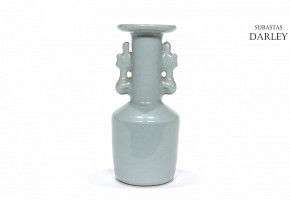 Celadon glazed porcelain vase, Qing dynasty.
