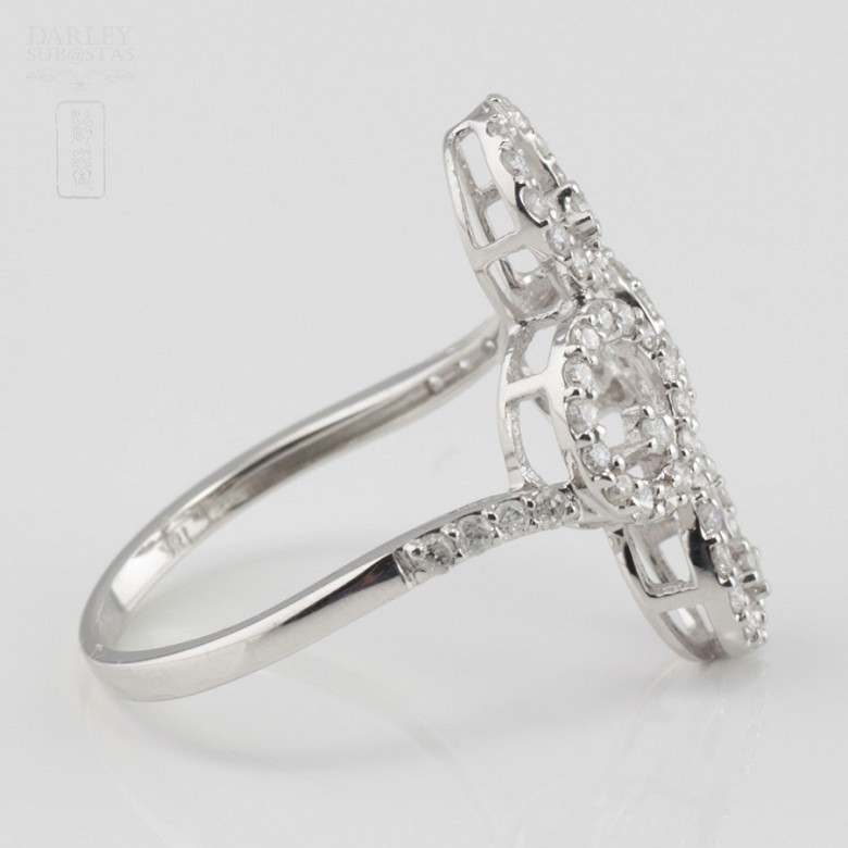 Fantástico anillo con 0.70cts de  diamantes - 4
