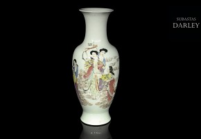 Enamelled vase with checkerboards, Republic of China