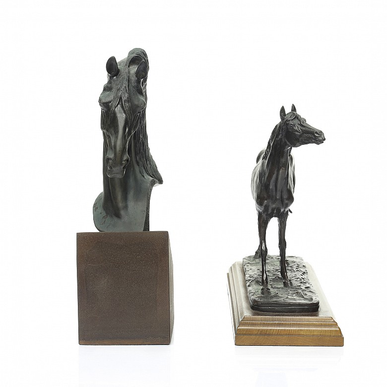 Two bronze horses, 20th century