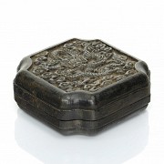 Carved wooden dragon box, Qing dynasty