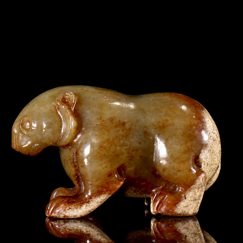 Extremely rare reddish jade bear, Western Han dynasty