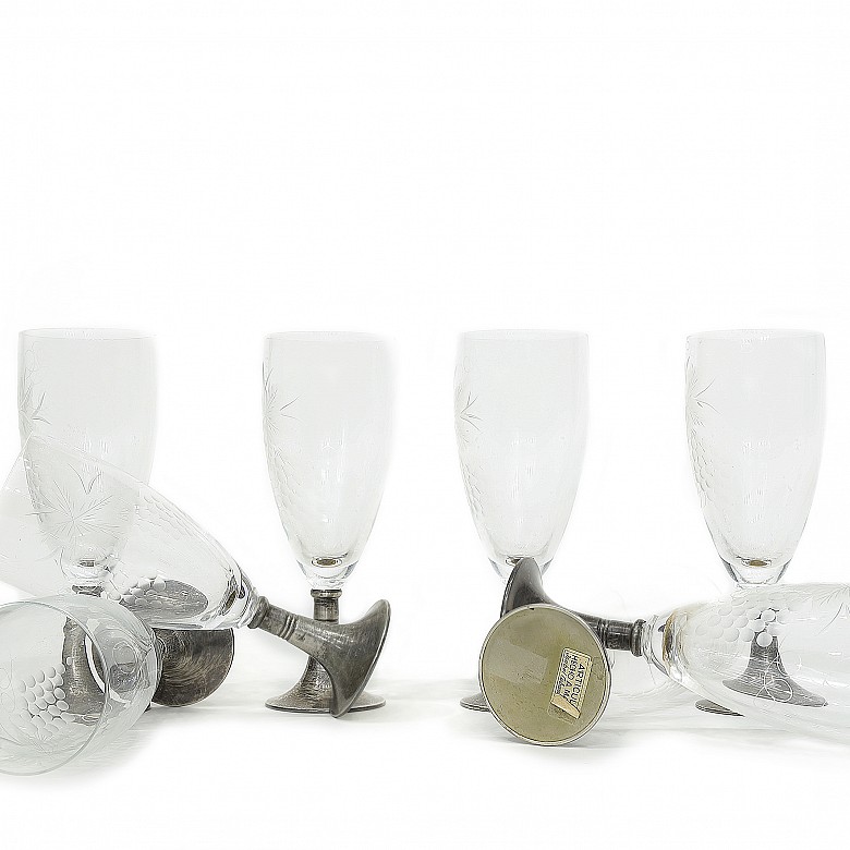 Set of eight champagne flutes with silver stem, 20th century - 3