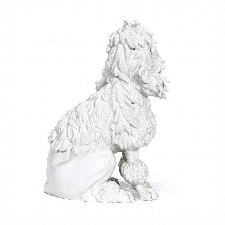 An Algora porcelain poodle, 20th century - 1