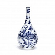 Vase in blue and white, 
