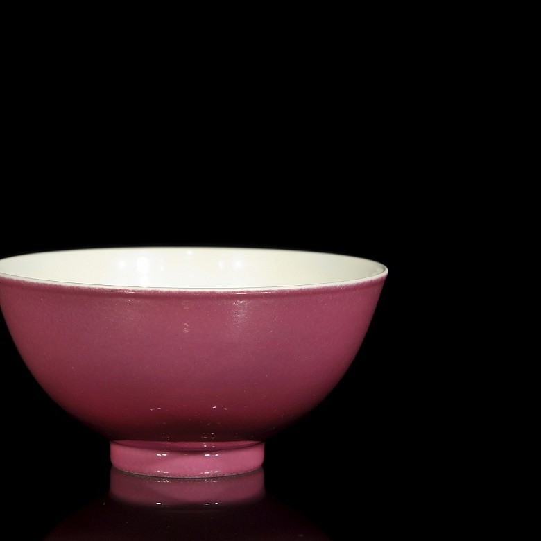 Cuenco de porcelana esmaltada en rosa, dinastía Qing, Yongzheng