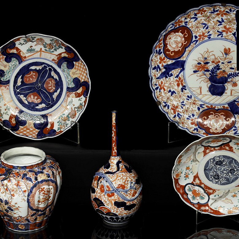 Set of Japanese porcelain, 20th century