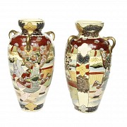 Pair of vases satsuma, 20th century.