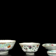 Lot with three enameled porcelain bowls, 19th - 20th century