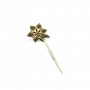 Brass needle with Matara or zircon diamonds, Indonesia.