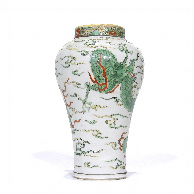Small green family vase, 20th century