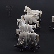 Eight horses collection Ivory - 5