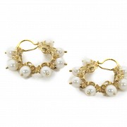 Earrings in 18k yellow gold and pearls