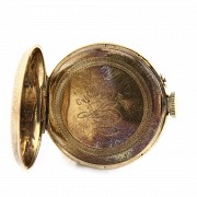 Swiss woman's pocket watch in 14k yellow gold, 19th century.