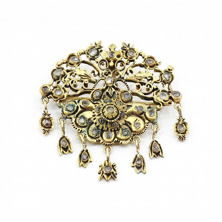 Brass brooch with diamonds from Matara (zircon), Indonesia
