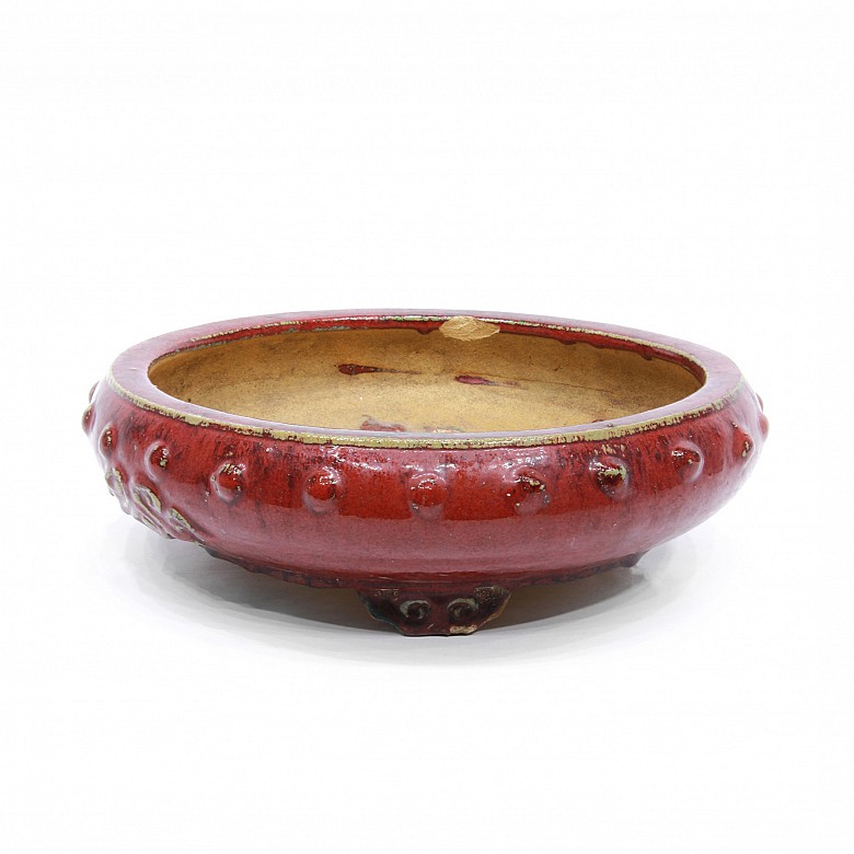 Enameled ceramic pot, Sangre de toro, China, 20th century