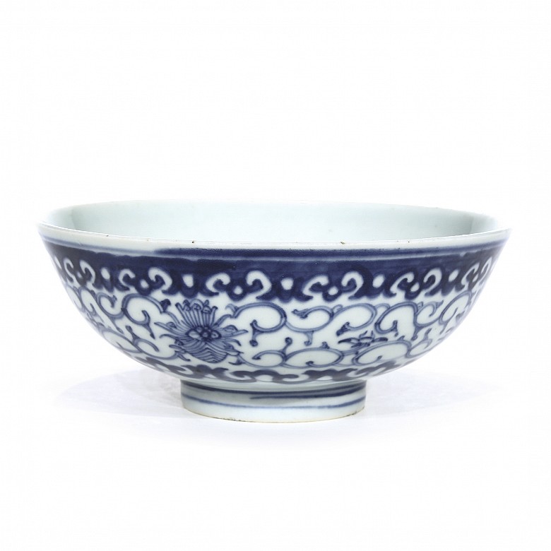 Porcelain bowl, blue and white, 20th century