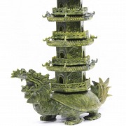 Gran escultura china de jade tallado, s.XX