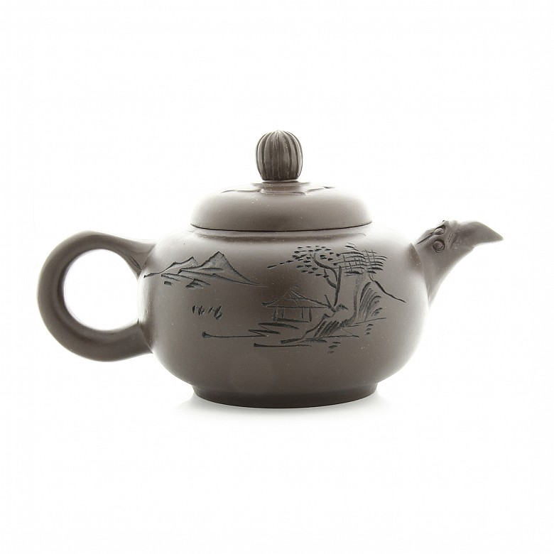 Yixing teapot, China. - 1