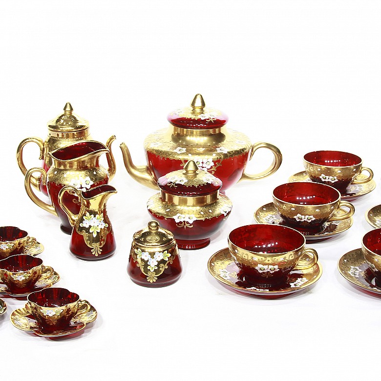 Juego de té de vidrio rojo con decoración esmaltada - 3