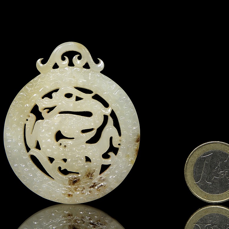 Circular carved jade pendant, Western Han dynasty