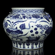 Vase with handles, blue and white, Yuan style - 3