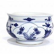 Porcelain bowl in blue and white, 20th century