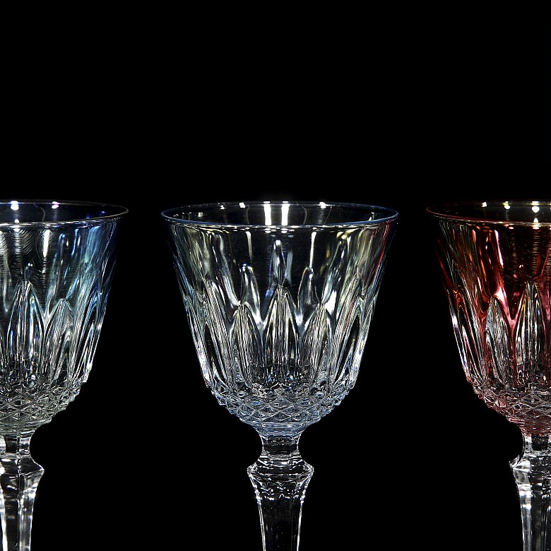 Set of carved coloured goblets, 20th Century - 1
