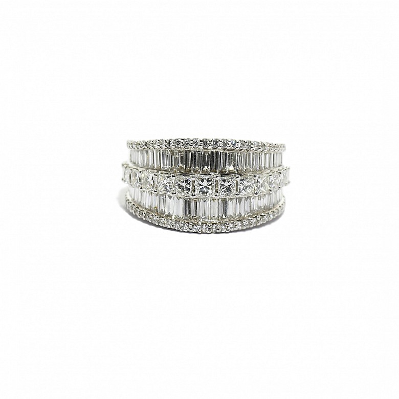 18k white gold ring with diamonds.
