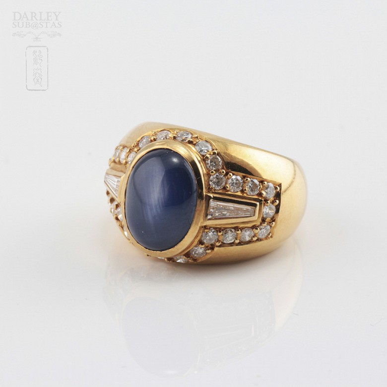 18k yellow gold ring, with natural blue sapphire. - 1