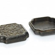 Caja de dragón en madera tallada, dinastía Qing