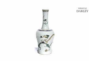 Enameled porcelain vase, with Kangxi seal.