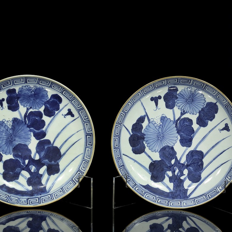 Pareja de platos azul y blanco, Japón, S.XIX - 6