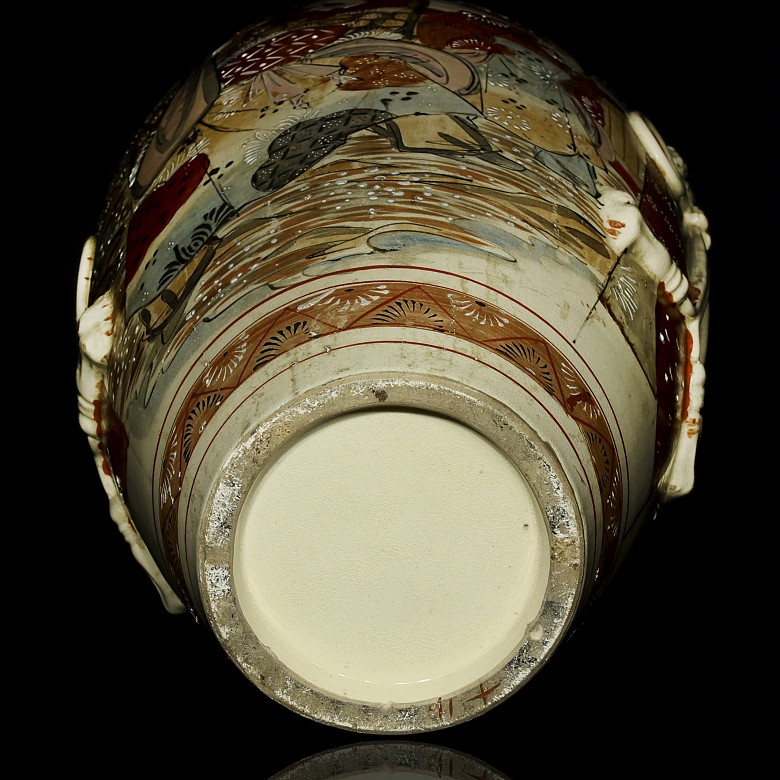 Satsuma porcelain vase, Japan, mid-20th century - 7