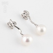 earrings pearl and diamond in 18k white gold - 3