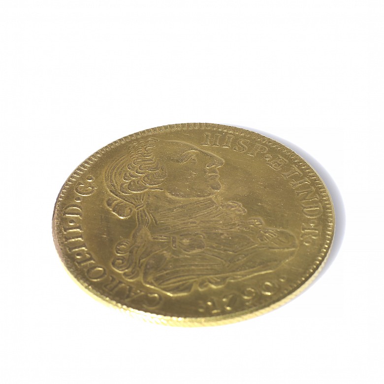 900 thousandth gold coin