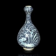 Jarrón de cerámica con pergaminos de loto, estilo Ming-Wanli - 2