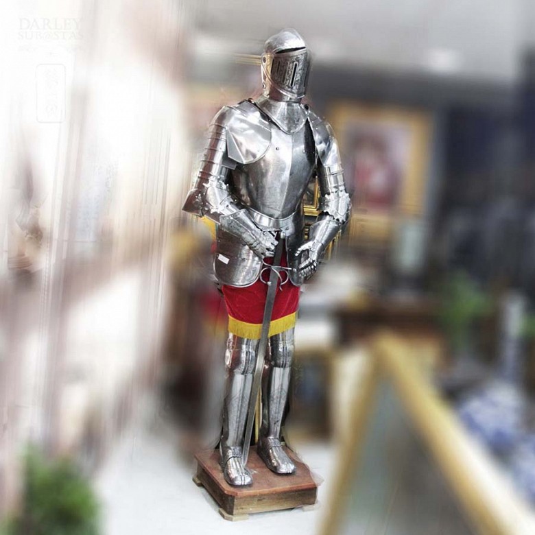 Fantástica armadura medieval - 15