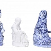 Lot of three porcelain figurines, 20th century - 4