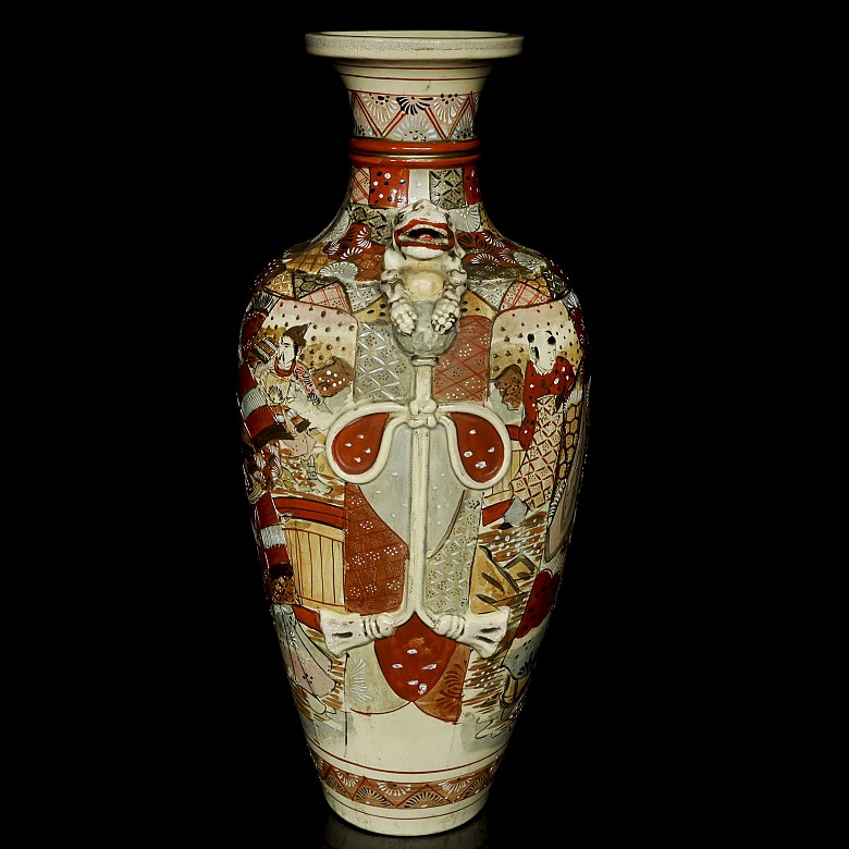 Satsuma porcelain vase, Japan, mid-20th century - 1